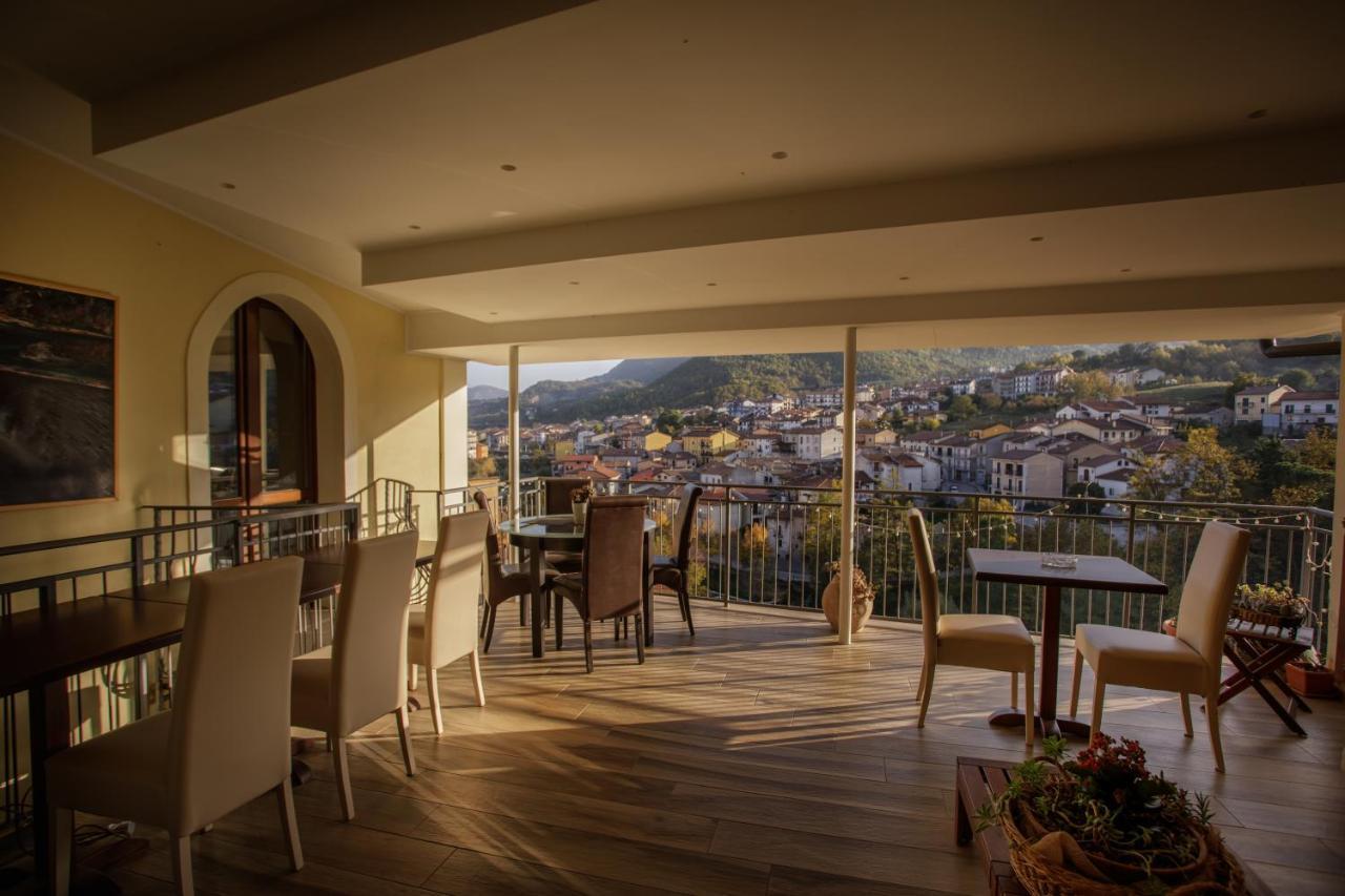 B&B La Voce Del Fiume Dimora Storica Di Charme Brienza Exterior foto